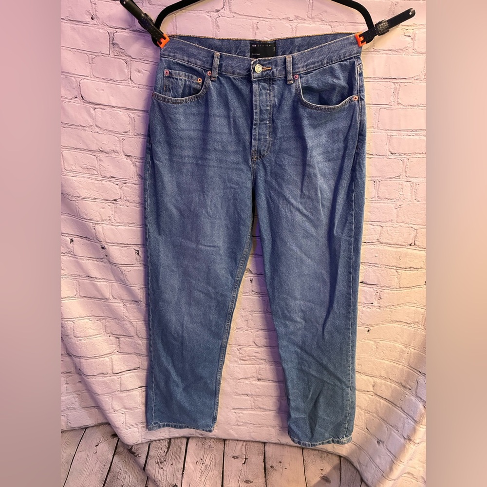 ASOS Women’s Button Up Relaxed Straight Leg Blue Denim Jeans Med Wash 32X32